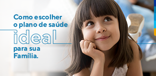 imagem com texto ao lado esquerdo escrito: como escolher o plano de saúde ideal para sua família. Ao lado direito menina, branca com cabelo corte chanel castanho escuro, sorrindo olhando para cima com o queixo apoiado sobre a mão direita