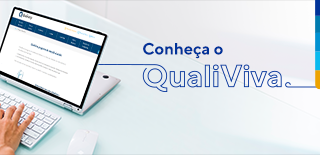 Tela de computador com uma pessoa digitando no teclado, ao lado o texto: Conheça o QualiViva