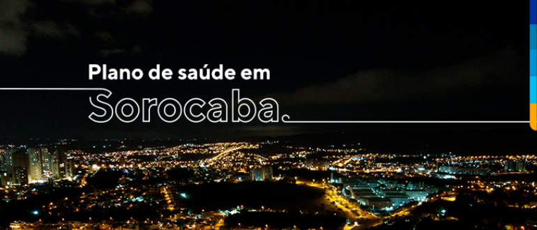 Imagem de uma cidade a noite, iluminada com as luzes das ruas e casas. Com o texto: Planos de saúde em Sorocaba