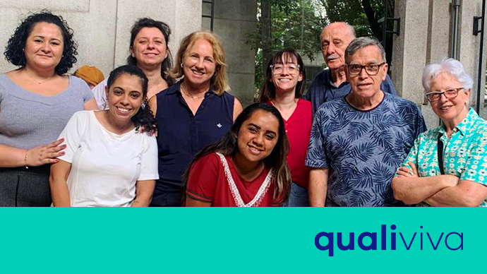 Programa de atenção à saúde da Qualicorp incentiva idosos a praticarem o hábito da leitura